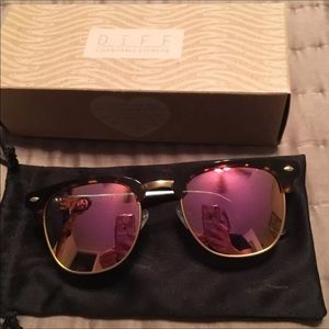 Diff Eyewear Sunglasses